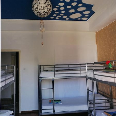 Thissio Room In The Apartmen Share Athens Ngoại thất bức ảnh